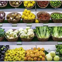 Beleuchtete Obst- und Gem&uuml;setheke